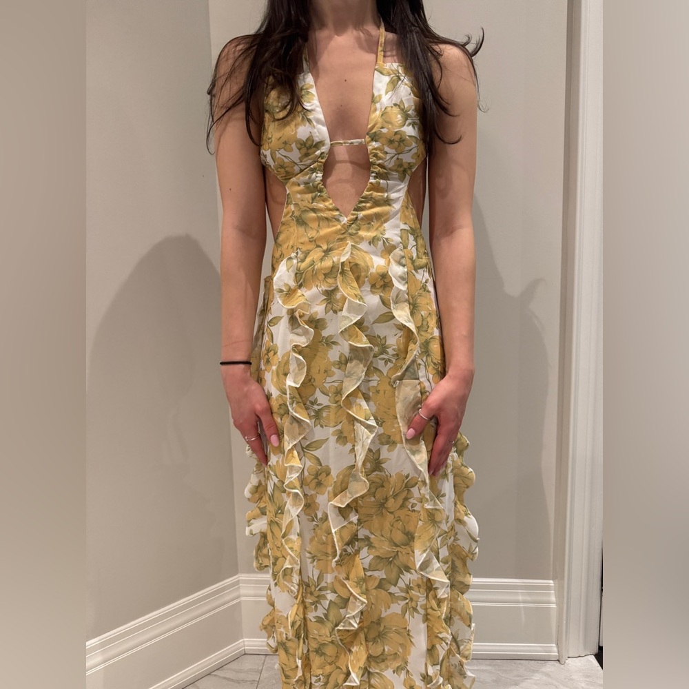 Floral Yellow and White Women's Dress - Picture 2 of 3